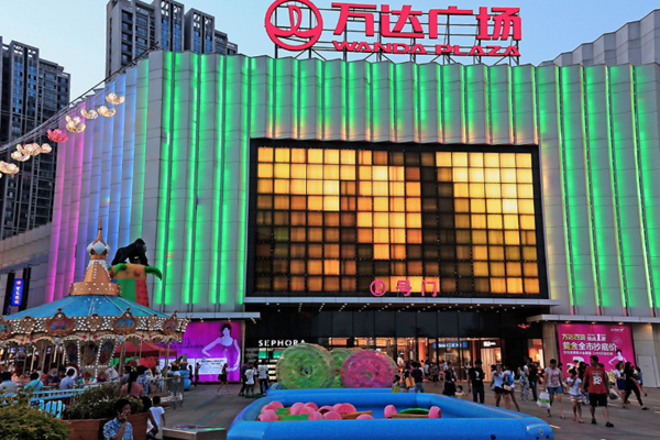 万达KTV轻质隔墙板施工现场
